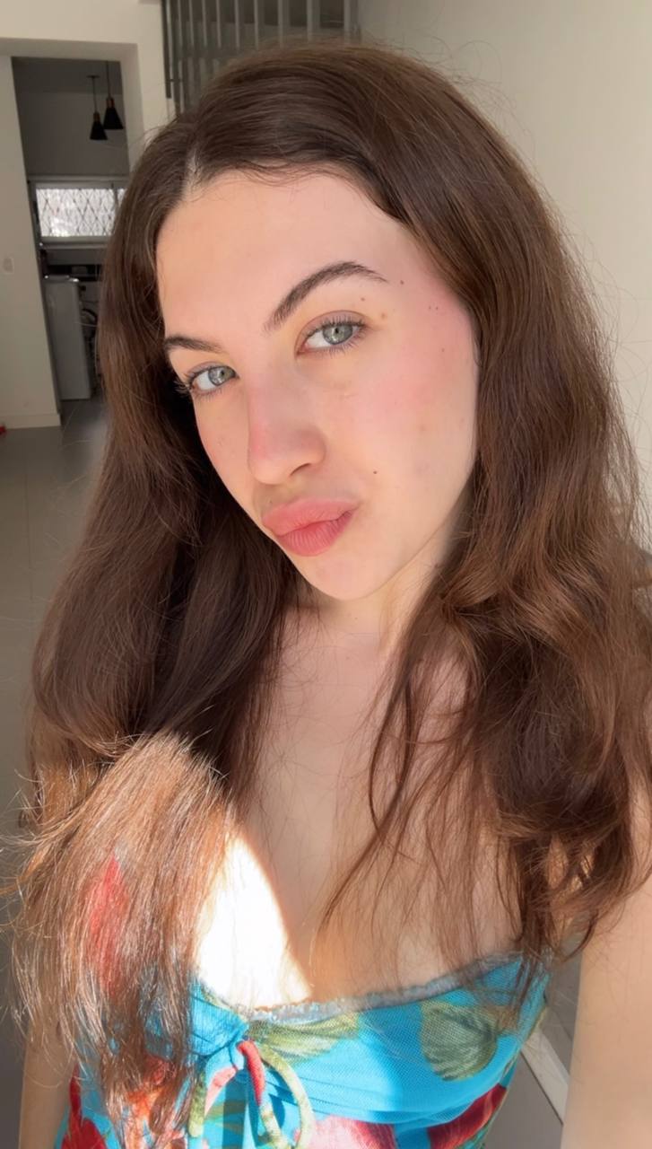 Nude girl Amber in Maiduguri