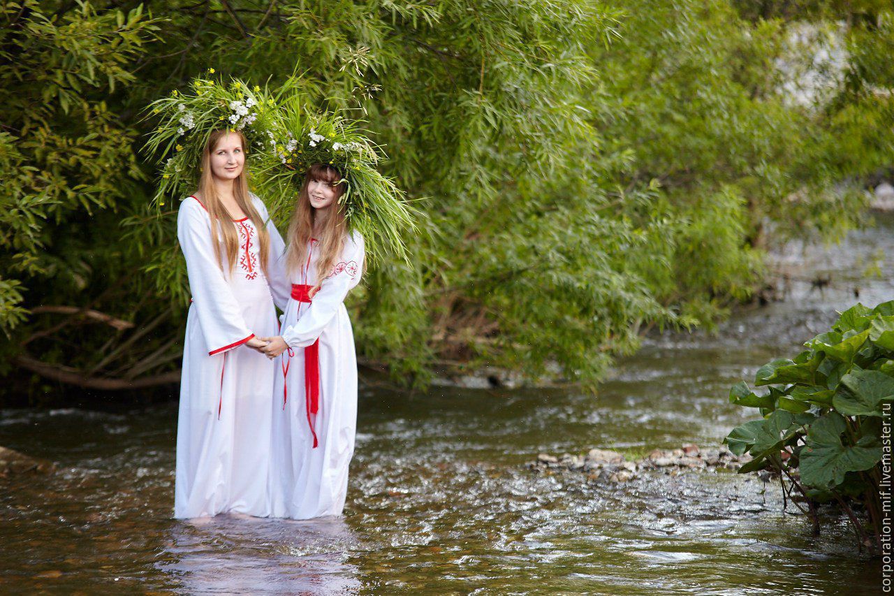 Women in Slavic costumes in Maiduguri